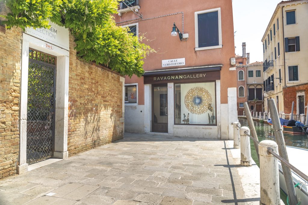 Exterior of Ravagnan Gallery in Venice