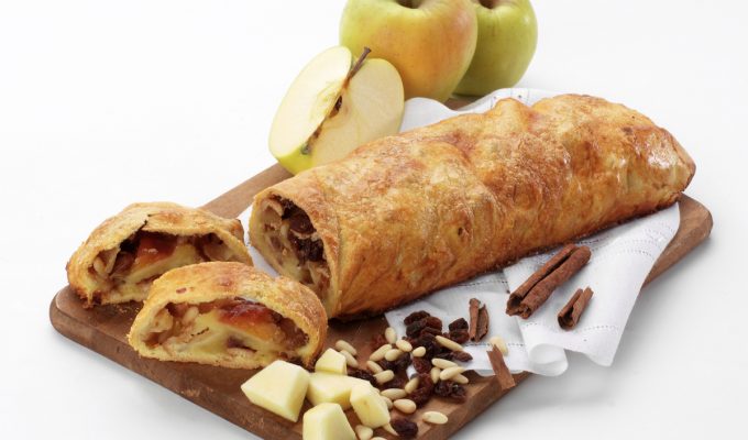 Apple Strudel di Meli from Trentino ingredients