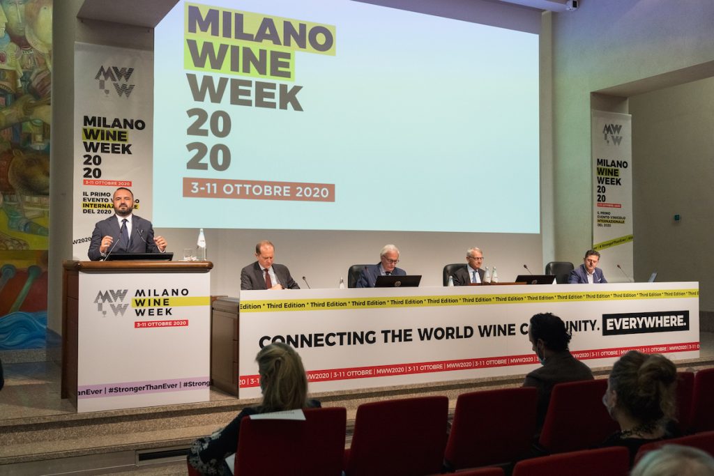 Speaking presentation at Milano Wine Week 2020. Photo of presenters.