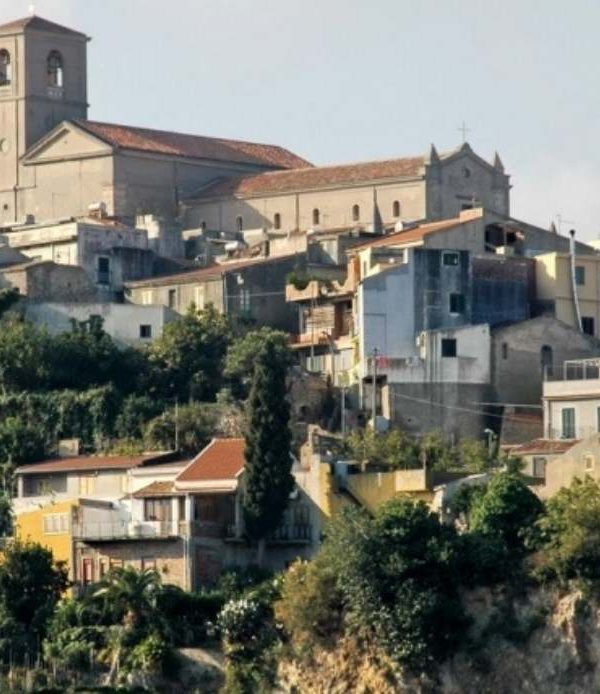 City of Messina, Gesso hilltop town