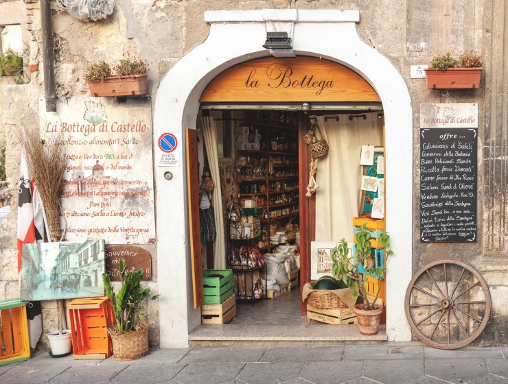 Top 8 Cover Image small Bottega Cagliari