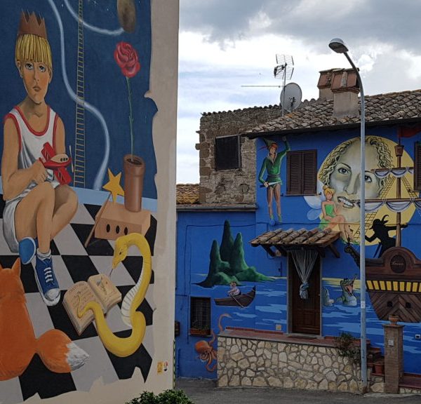 Sant'Angelo di Roccalvecce fairytale street murals