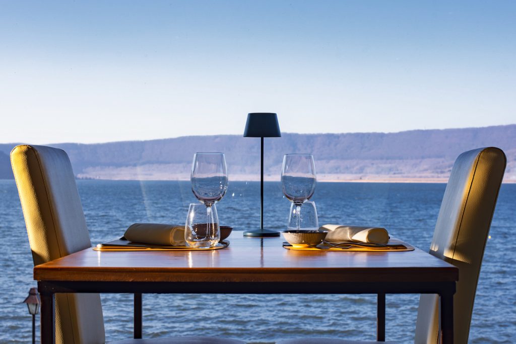 Lago di Vico | Table at Croma Lago Restaurant