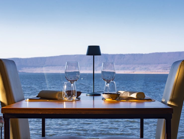 Lago di Vico | Table at Croma Lago Restaurant