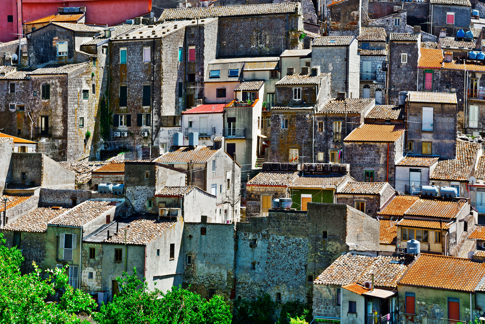 Where And How To Buy A 1 Euro Home In Italy Live In Italy Magazine   Mussomeli © Shutterstock 