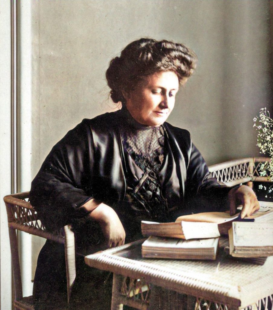 Maria Montessori in 1913. colorized. Image via Wikimedia Commons