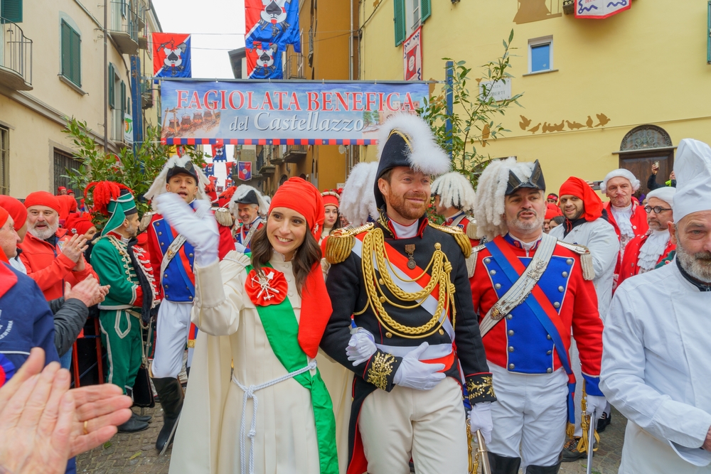 Ivrea carnevale - carnival in italy street scene
