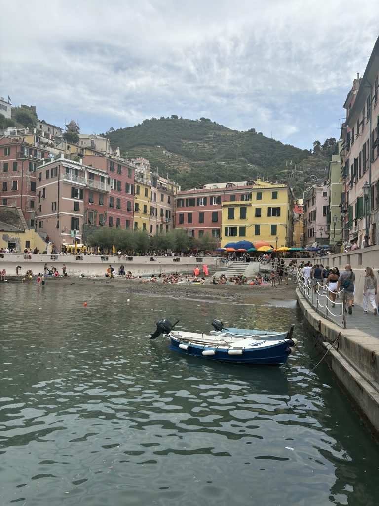 Cinque Terre Vernazza