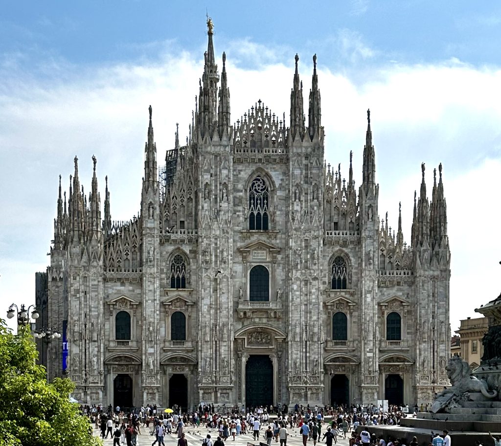 hidden gems in Milan - Madonnina Duomo