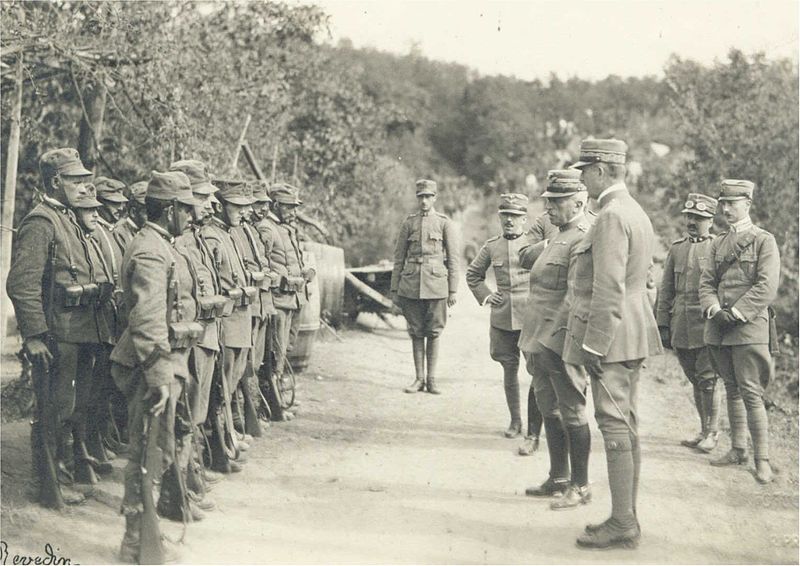 World War 1 - Italian Army: Second Battle of the Isonzo - General Cadorna at the front