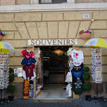 Souvenir shop in Rome