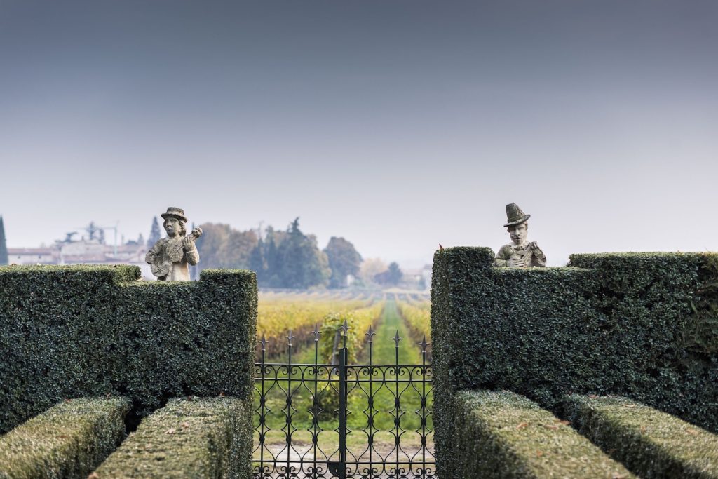 Serego Alighieri Estate gates