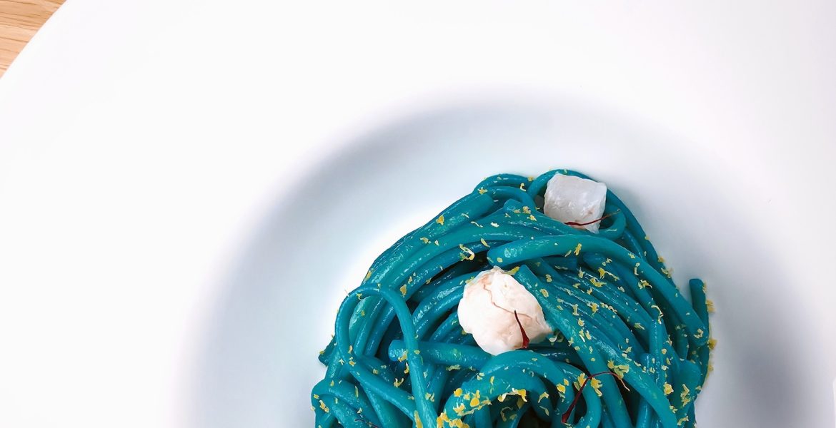 Blue Linguine with Scampi and Saffront