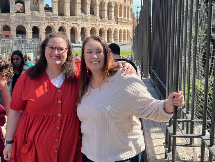 Lisa and Lorrah of The Amateurs Abroad at Rome colosseum