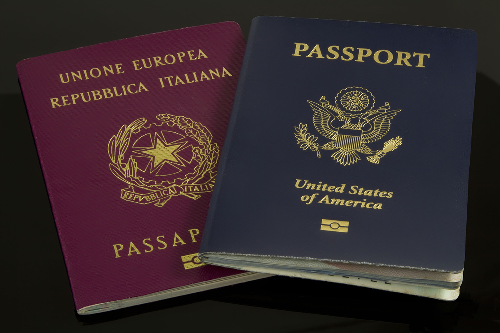 Italian passport American passport
