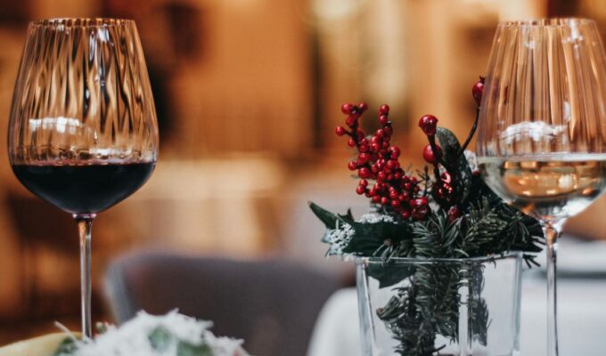 Fine italian wine on the Christmas table | Pexels