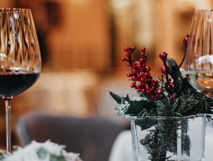 Fine italian wine on the Christmas table | Pexels