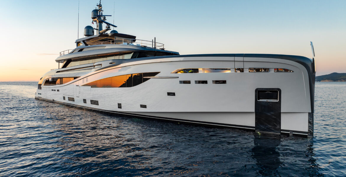 Rossinavi yacht cruising at sea showcasing the sleek design of Italian luxury yachts