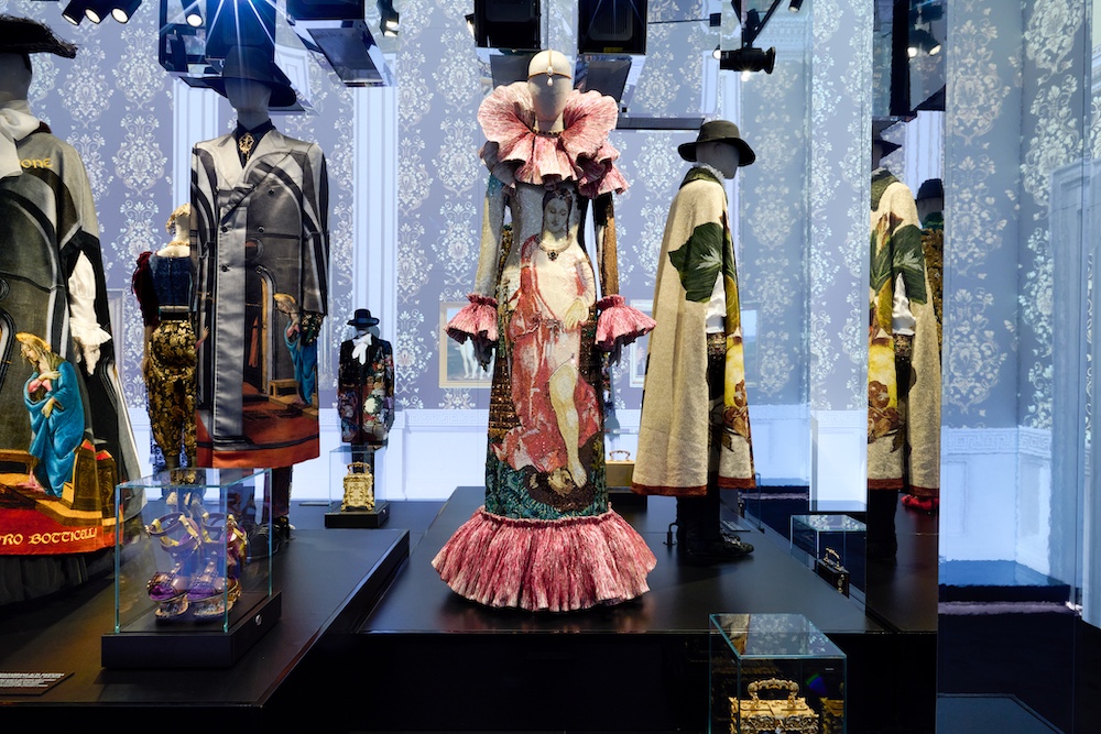 Dolce & Gabbana at ICA Miami, highlighting the relationship between fashion, Italian art, and classical architecture.