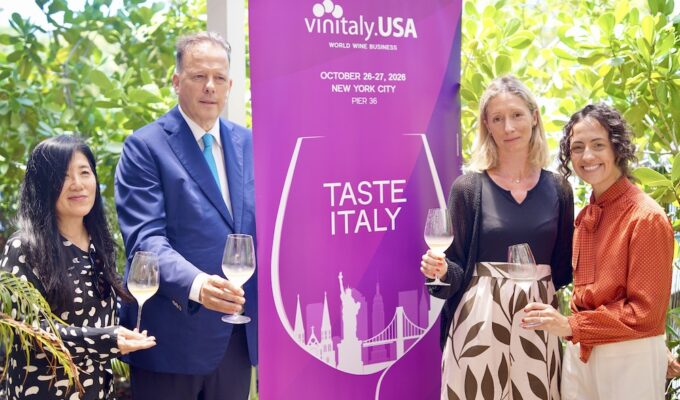 Stevie Kim, Federico Bricolo, Diana Lenzi and Jacqueline Pirolo at the Vinitaly.USA Miami Preview hosted at Macchialina in Miami.